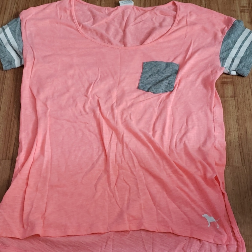 PINK tshirt